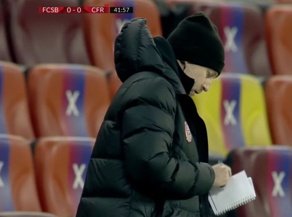 FOTO Cum a fost surprins Edi Iordănescu imediat după eliminarea lui Arlauskis