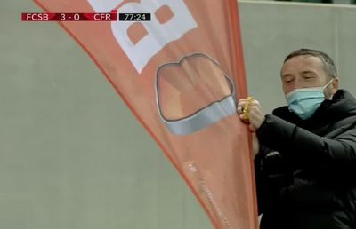 FOTO. MM Stoica s-a dezlănțuit în tribune! Imagini spectaculoase de la FCSB - CFR