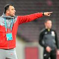 FCSB a învins-o pe CFR Cluj, scor 3-0, în derby-ul finalului de sezon regulat din Liga 1. Toni Petrea, antrenorul roș-albaștrilor, își laudă jucătorii pentru repriza a doua, când s-au reușit toate golurile.