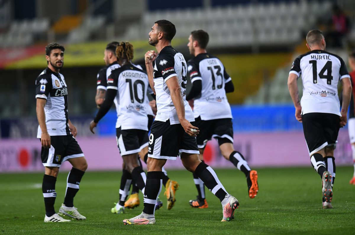 Ce note le-au acordat cei de la Gazzetta dello Sport lui Dennis Man și Valentin Mihăilă după înfrângerea cu Genoa