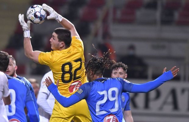 Echipa lui se destramă: „M-am săturat! Vin toate problemele buluc peste noi”