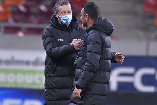 Mihai Stoica, managerul celor de la FCSB, a dezvăluit că a încercat, alături de Toni Petrea, să-l convingă pe Gigi Becali să se bazeze din nou pe atacantul Claudiu Keșeru (35 de ani). Patronul roș-albaștrilor a fost inflexibil.