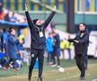 Erik Lincar (43 de ani), antrenorul divizionarei secunde Universitatea Cluj, a răbufnit la adresa arbitrajului, după remiza cu Petrolul, scor 0-0, din prima rundă a play-off-ului.