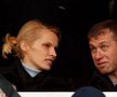 Fosta soție a lui Roman Abramovich se ascunde în vila din Londra de teamă că-și va pierde averea de 500 de milioane de lire. Detalii incredibile