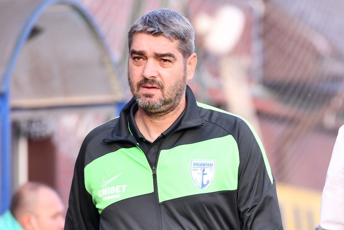 Liviu Ciobotariu: „Nu-mi place să am dispute în vestiar, nu sunt genul care să sparg sticle și niciodată nu am jignit vreun jucător”