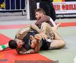 De la Chelsea, în cușcă » Fostul jucător al londonezilor luptă acum în MMA