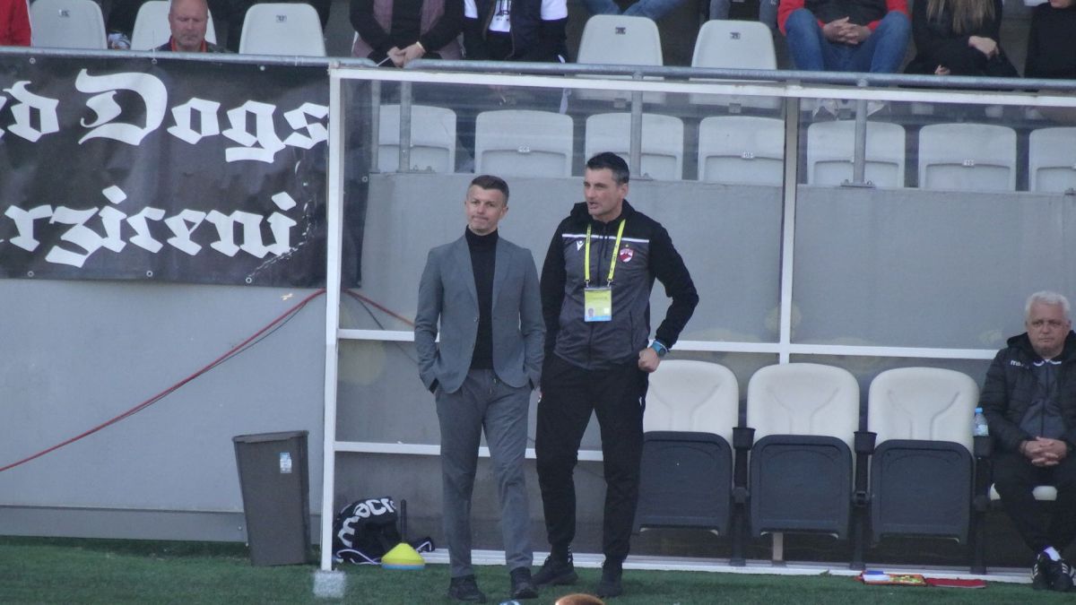 9 detalii de la Dinamo - Buzău » Cum s-a descurcat debutantul de 16 ani, momentul impresionant de la start + ce au cerut fanii la final