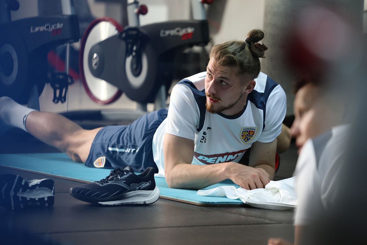 Primul antrenament al „tricolorilor” din campania pentru Euro 2024 » Membru nou în staff-ul lui Edi Iordănescu