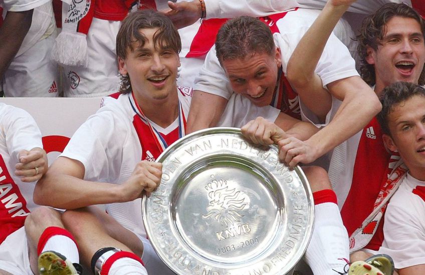 Nicolae Mitea și Zlatan Ibrahimovic, sărbătorind titlul cucerit la Ajax / Sursă foto: Imago Images