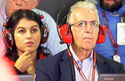 „De ce ești cu cineva de 77 de ani?” » Romina Gingașu, soția de 34 de ani a bossului Ferrari, declarații explozive: „Așa am «decolat»”