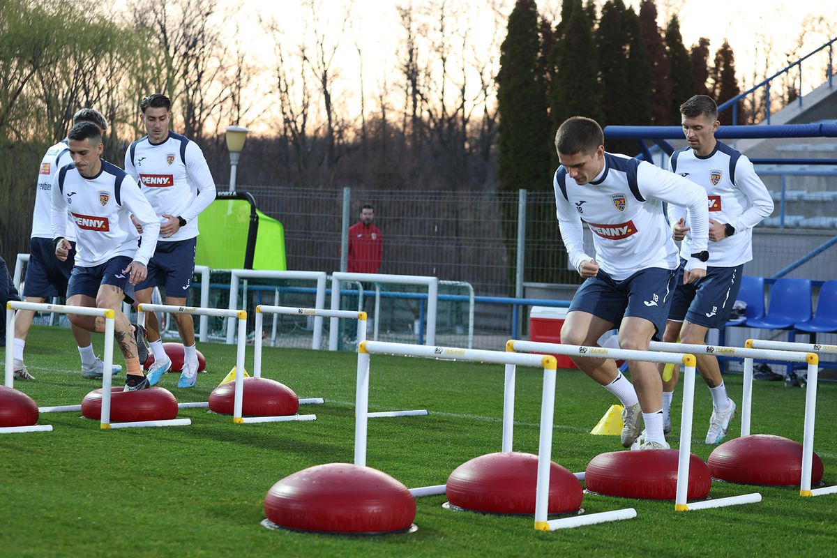 Primul antrenament din campania pentru Euro 2024. Membru nou în staff-ul lui Iordănescu