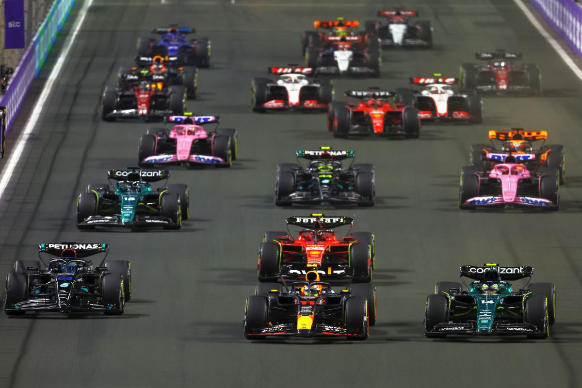 Internetul a luat foc! Tatăl lui Max Verstappen, reacție virală după ce Sergio Perez l-a învins pe fiul său: „Ce atitudine îngrozitoare!”