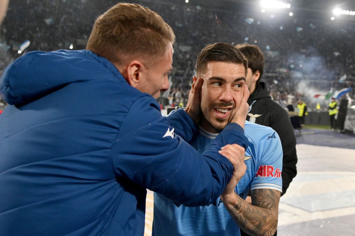 Lazio a sărbătorit în stil mare victoria cu AS Roma: Ștefan Radu, în centrul euforiei