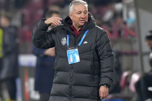Viorel Moldovan, fostul atacant ale echipei naționale, a criticat declarațiile lui Dan Petrescu, antrenorul lui CFR Cluj, la adresa arbitrilor.