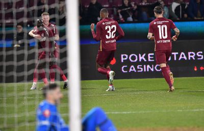 Faza primei reprize din CFR Cluj - Rapid » A marcat după ce și-a dat la propriu cu stângul în dreptul!