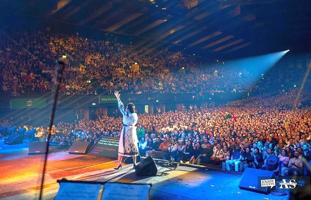 Andra a umplut Wembley Arena din Londra cu un concert „de trăire românească”