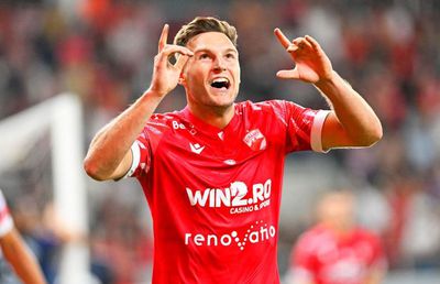 Concentrare MAXIMĂ la Dinamo, înainte de decisivul cu U Cluj! Dennis Politic: „Nu există conflicte în vestiar, nici pe contractul meu nu mă uit”