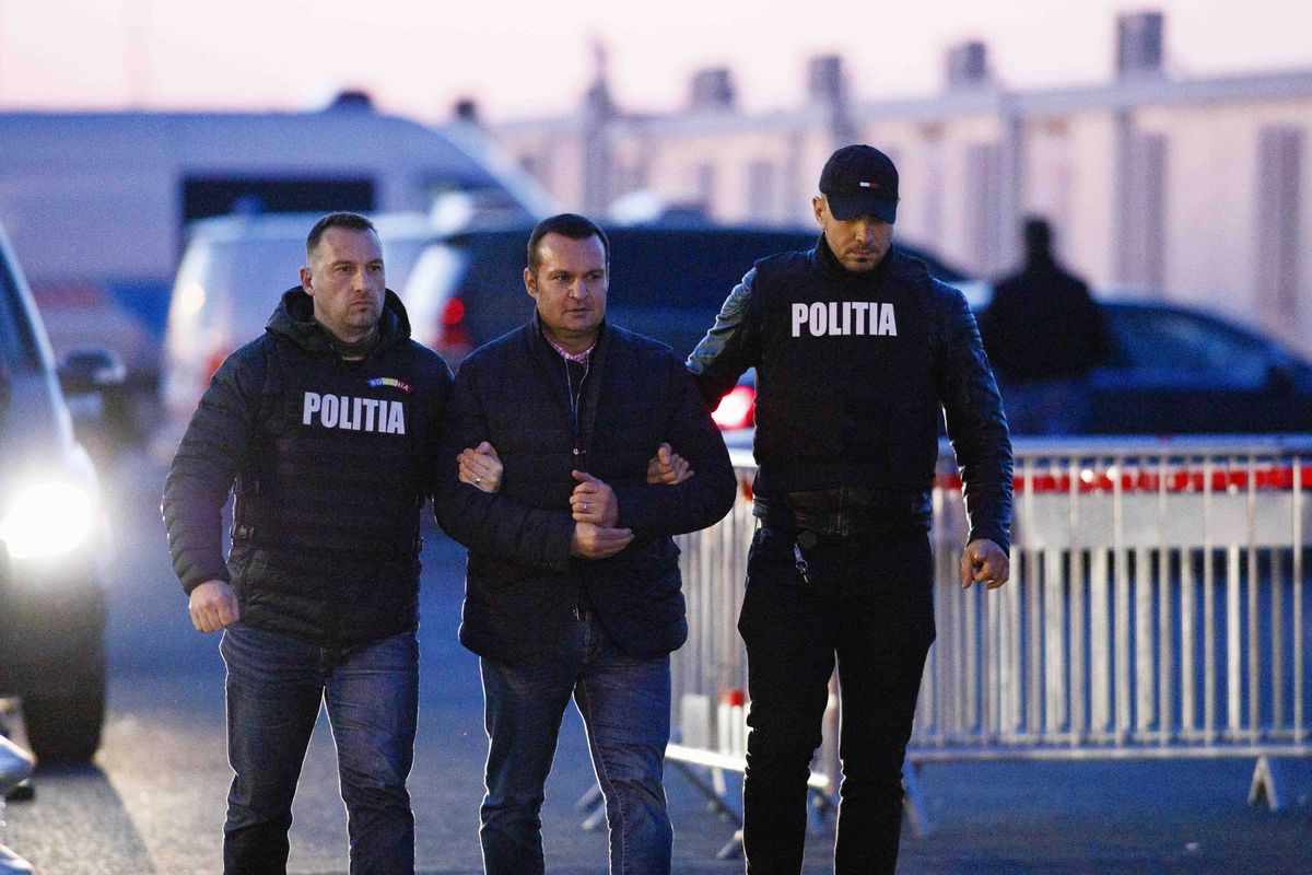 Cătălin Cherecheș, primarul-fugar implicat masiv în sportul românesc, a fost extrădat! Carantină la Arad, închisoare la Rahova