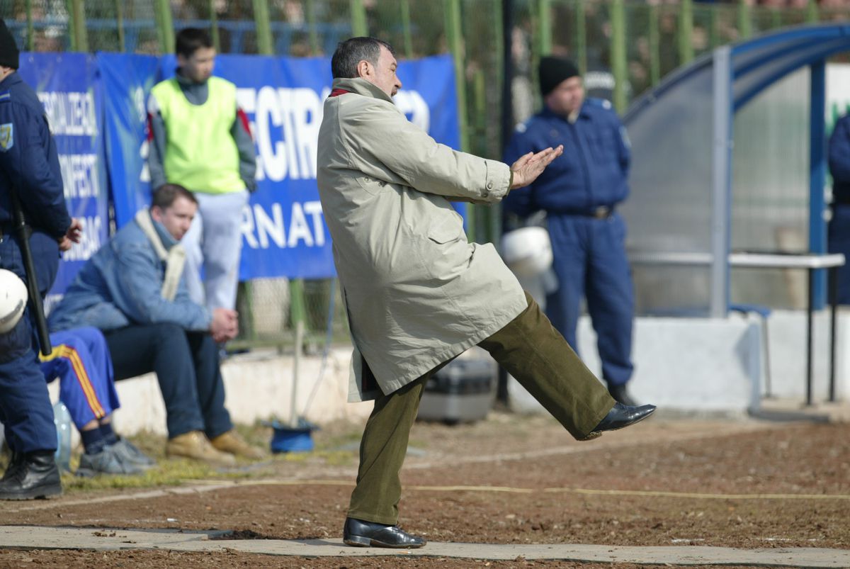 Înmormântarea lui Vasile Simionaș