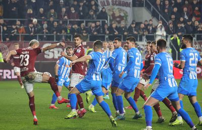 E oficial » Rapid - Universitatea Craiova se dispută cu spectatori