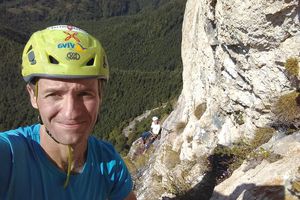 „Colegul nostru a căzut și a murit, dar noi am continuat” » Românul care a urcat pe Everest își spune povestea: pasiunea lui l-a costat o avere