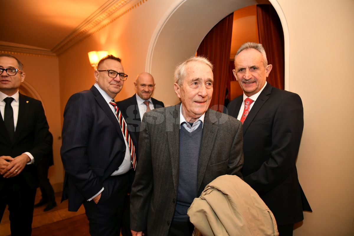 Victor Pițurcă șochează: „El e cel mai valoros om care a participat la acea panaramă de gală!”