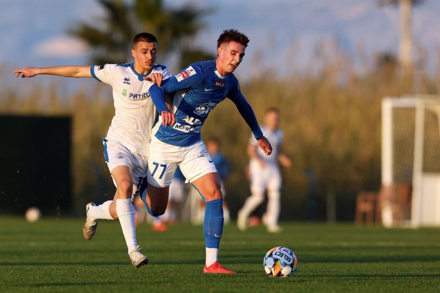 Rapid a confirmat oficial primul transfer din vară: „Vine la noi, plătim o sumă mare. Vrem un trofeu în fiecare an”