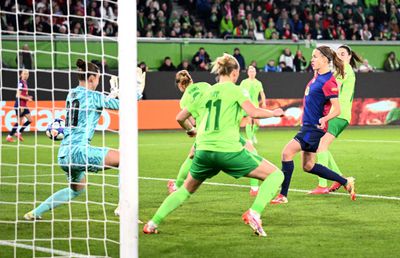 Barcelona, la un pas de semifinalele Champions League » Victorie clară cu Wolfsburg în sferturi