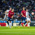 Leo Skiri Østigård (nr. 15), la naționala Norvegiei / Foto: Imago