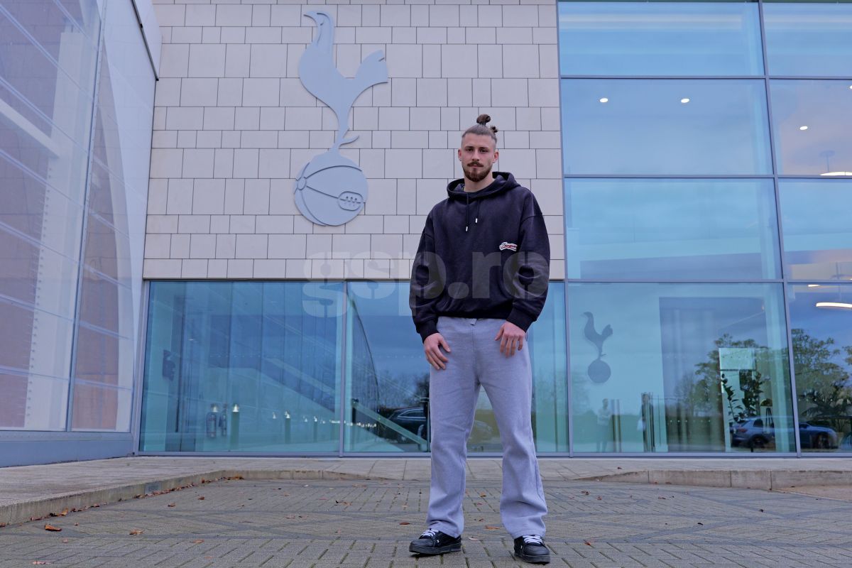 Începuturile lui Radu Drăgușin » Școală, copilărie, primul contact cu fotbalul: „Nu voiam să fiu codașul clasei. Am luat 9,16 la BAC”