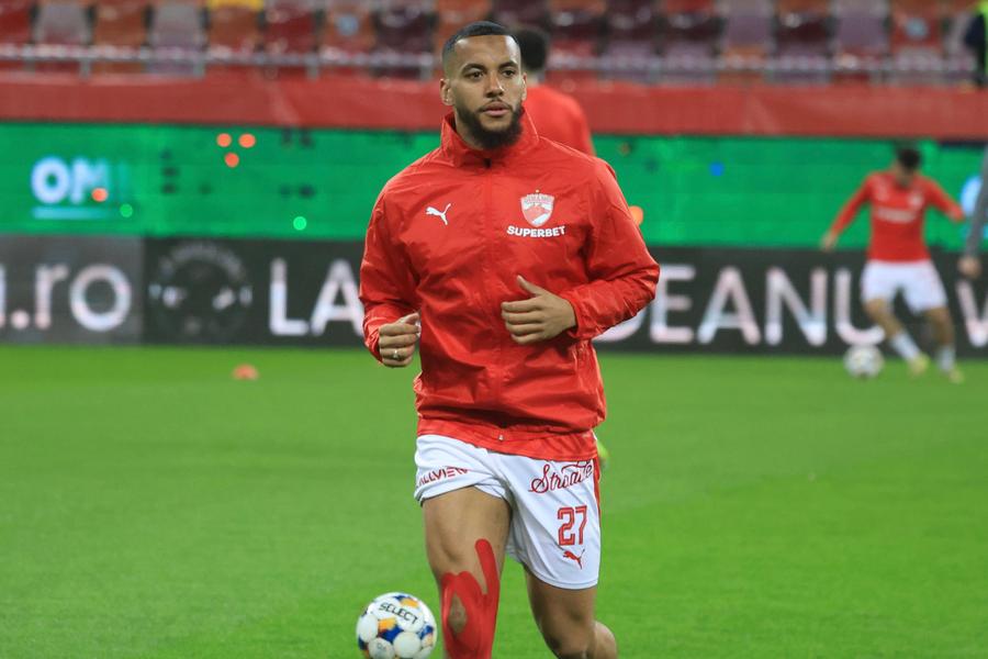 Maxime Sivis // Foto: Ionuț Iordache Ofertă neașteptată pentru titularul lui Dinamo: „Este apreciat”
