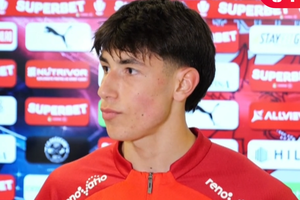 Deziluzie! Cu 5 înfrângeri conscutive în Superliga, puștiul de la Dinamo a dat declarația serii: „Jucăm cel mai bun fotbal! Am fost mult peste ei”