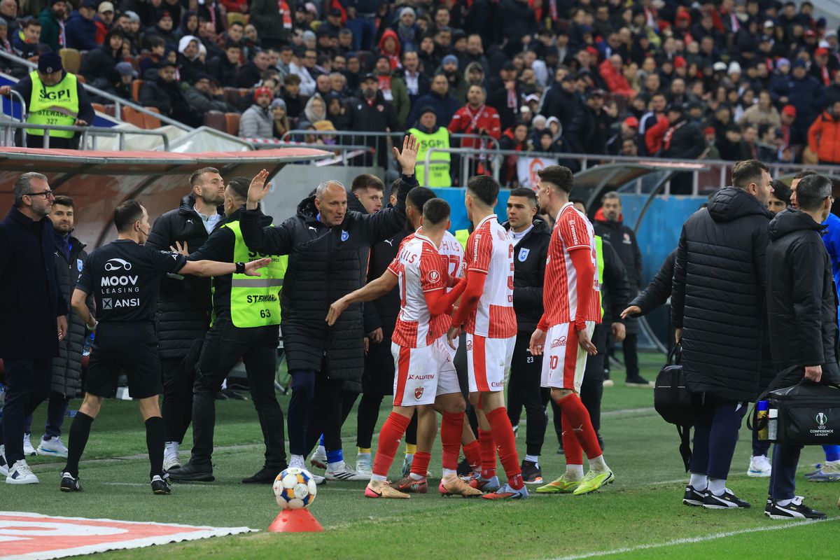 Final de primă repriză „nebun” în Dinamo - Craiova » Cele 3 momente care au „dinamitat” derby-ul