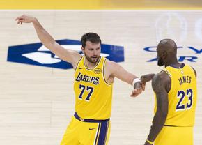 7 victorii consecutive pentru Los Angeles Lakers! Luka Doncic e de neoprit, iar LeBron James bifează o performanță uluitoare
