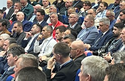 Cu cine a votat FCSB la alegerile de la FRF » Surpriză în privința reprezentatului primei ligi: „Da, o să dezvălui”