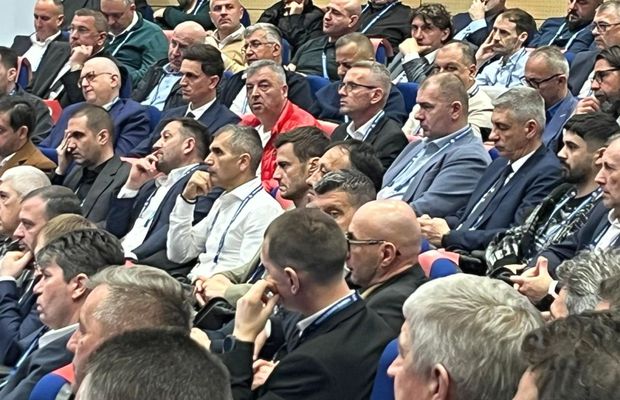 Cu cine a votat FCSB la alegerile de la FRF » Surpriză în privința reprezentatului primei ligi: „Da, o să dezvălui”