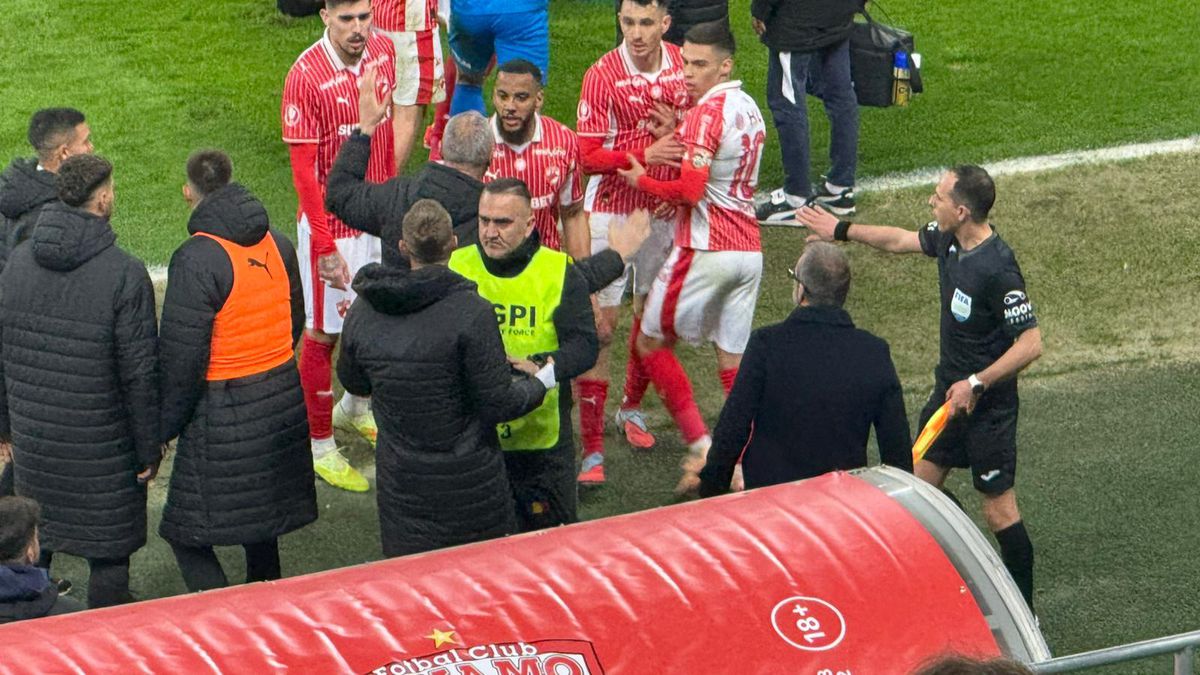 Altercație generală în Dinamo - Universitatea Craiova