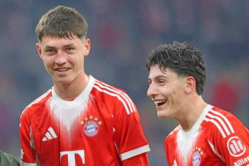 Filip Pavic și Deniz Ofli au debutat la Bayern cu Atalanta (4-1), dar n-au avut voie să dea declarații / Foto: Imago