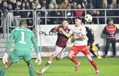 A jucat la primele două clasate și numește favorita la titlu: „La ce a arătat...”