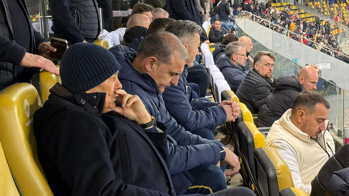 Mircea Lucescu, prezent la Dinamo - Craiova » Când anunță lotul final pentru barajul cu Turcia