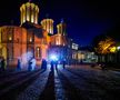 FOTO Românii au primit Sfânta Lumină! Imagini emoționante de la cea mai importantă sărbătoare a Ortodoxiei