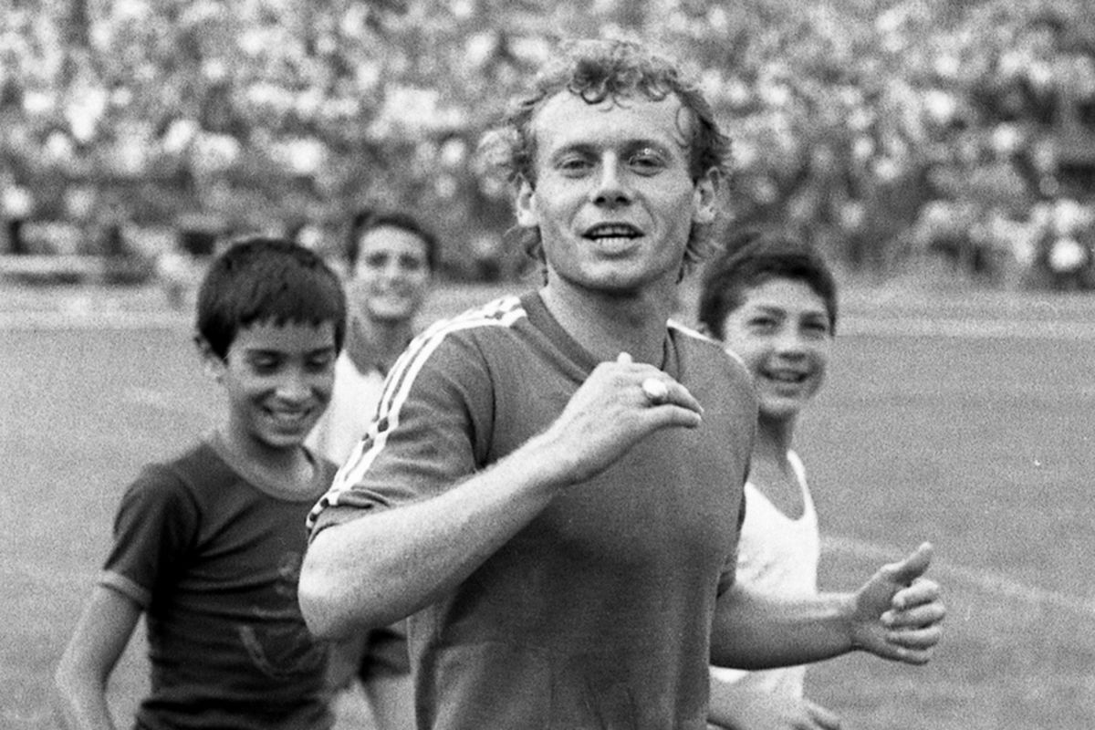 RETRO GSP. Ziua în care toată România a plâns pentru Craiova. „Vinovat e Mircea Lucescu, el i-a îndopat pe jucători cu stimulente!”