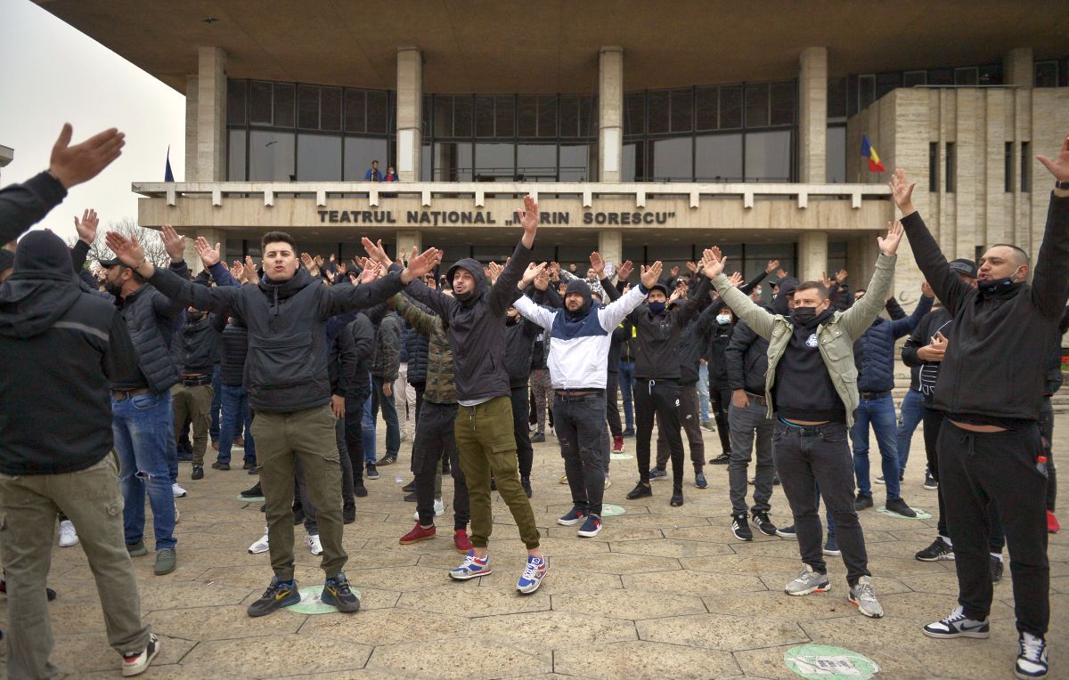 Căpitanul lui FC U Craiova se revoltă după victoria cu Rapid: „Suntem adevărata Universitatea Craiova și nu primim pic de respect!”