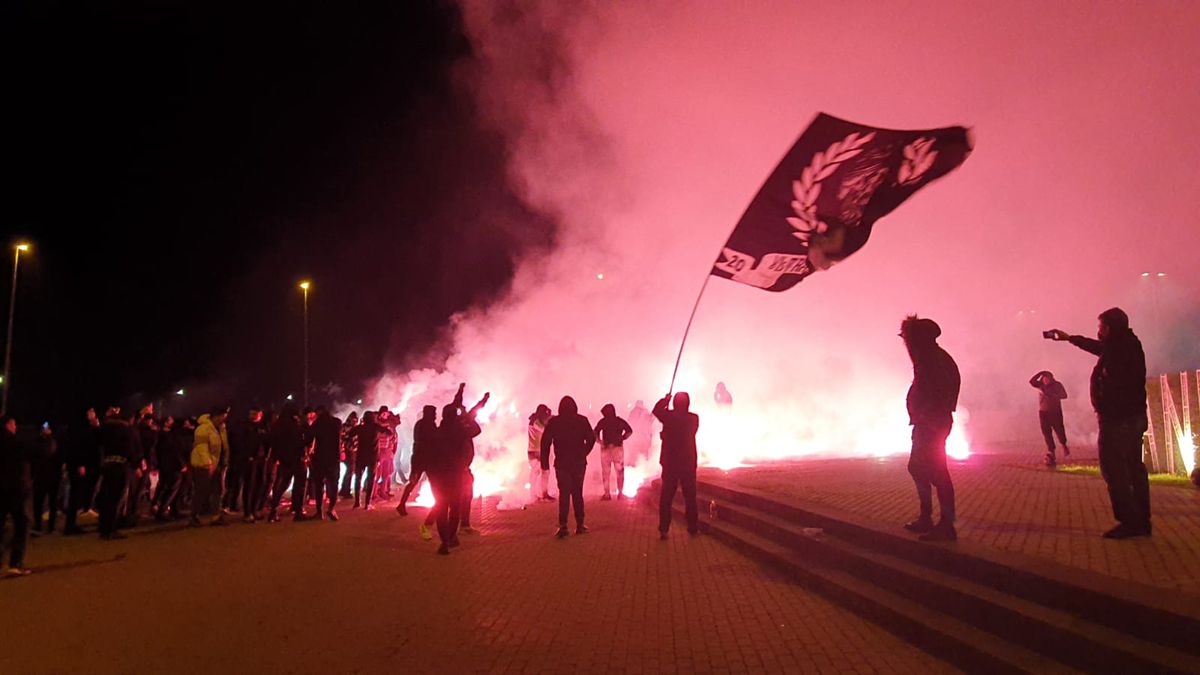 Peluza Sud '97, atac la rivala CS U: „Mai are rost să spunem al cui e orașul? Le-am mai dat o lecție”