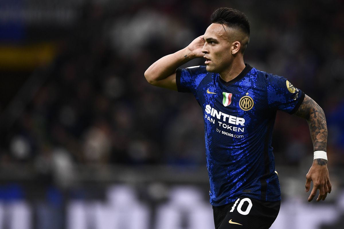 Inter și-a umilit rivala din Milano și s-a calificat în finala Cupei Italiei!