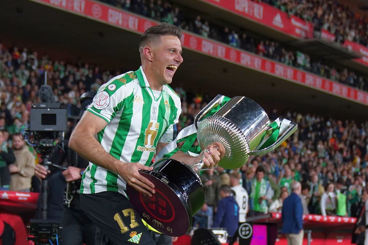 Joaquin, legenda lui Betis, și-a anunțat retragerea la 41 de ani » „Arta e eternă. Mulțumim pentru tot, căpitane!”