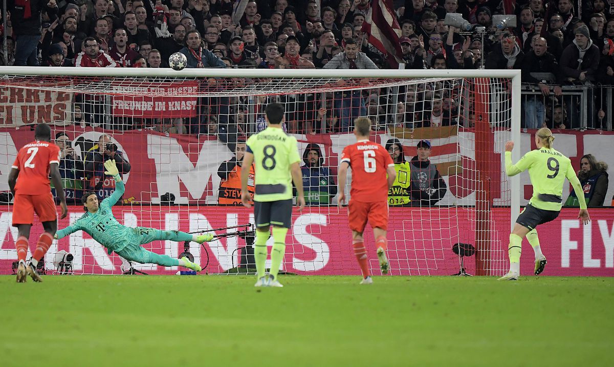 Erling Haaland, penalty ratat în Bayern - Manchester City