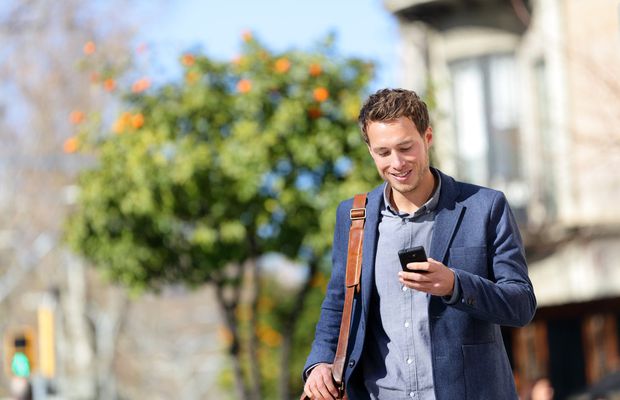 Cum închiriezi un power bank în București?