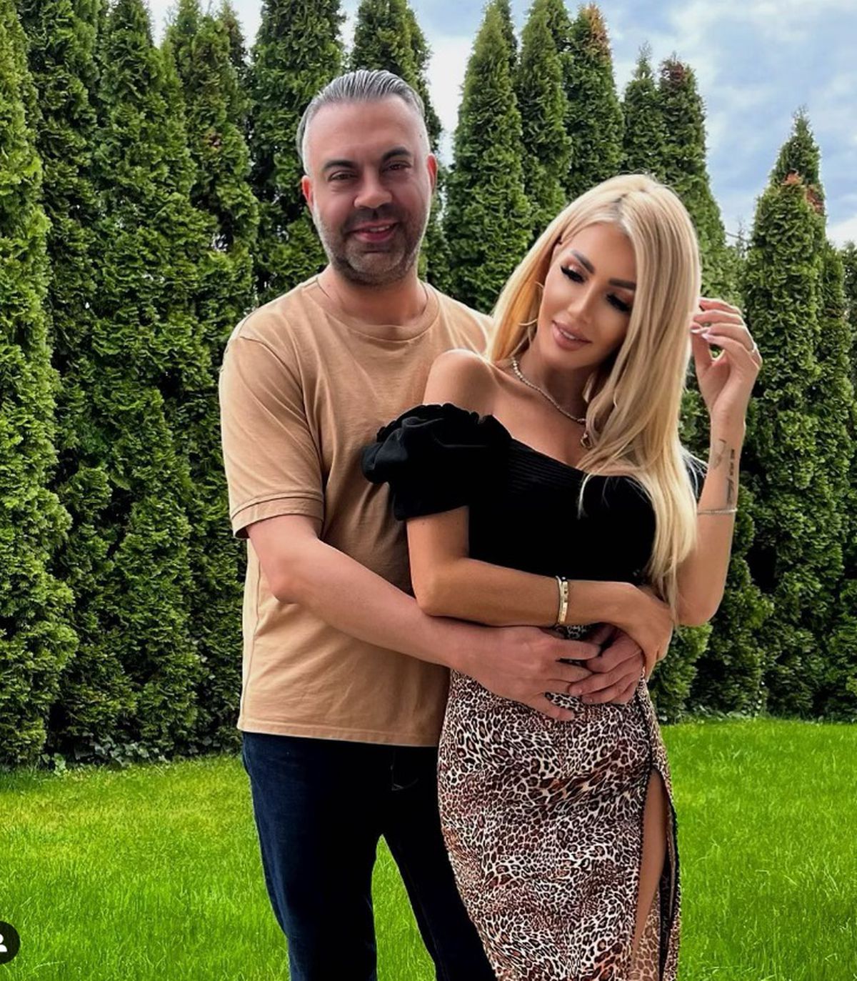 Soția-vedetă a lui Bogdan Vasiliu, președintele CS Rapid, rupe tăcerea la 7 luni de la căsătorie: „Nu mi-aș mai dori să fiu văzută ca un colac de salvare”