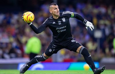 Cât mai costă un laser folosit de un portar împotriva unui adversar. Sancțiune uriașă dictată!